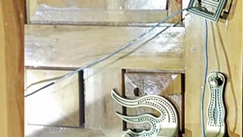 Sangli News : विजेच्या शॉकने अख्खे कुटुंब संपवण्याचा प्रयत्न