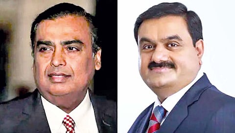 मुकेश अंबानींनी श्रीमंतांच्या यादीत अदानींना टाकले मागे