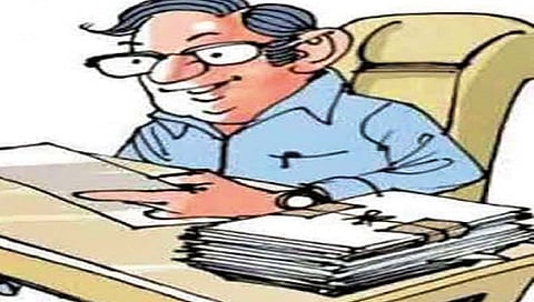 सातारा जिल्ह्यातील 175 ग्रामसेवकांचे धाबे दणाणले