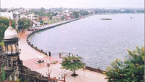 Rankala Lake : रंकाळा तलावाला ‘क्वीन्स नेकलेस’ रोषणाई