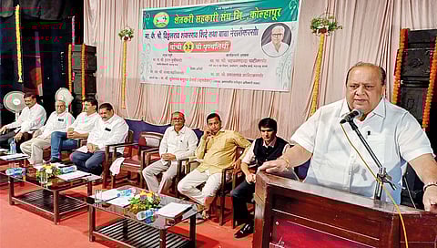 पालकमंत्री शिंदे गटाचे असताना शेतकरी संघाचे कुलूप तोडण्याचे धाडस झाले कसे? : मंत्री हसन मुश्रीफ