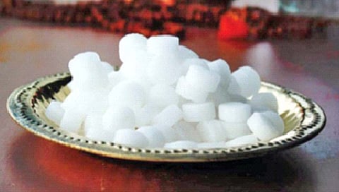 थंड तेलातील अतिकापराचे प्रमाण धोक्याचे; ‘या’ आराेग्याच्या समस्या निर्माण होऊ शकतात