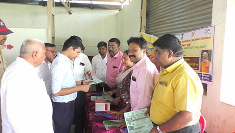 धुळे : आयुष्मान भव मोहीमेचे उद्दिष्ट पूर्ण करणाऱ्या ग्रामपंचायतींना पुरस्कार देणार