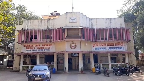 लासलगाव बाजार समितीची कामगिरी भारी! राज्यात पहिला नंबर