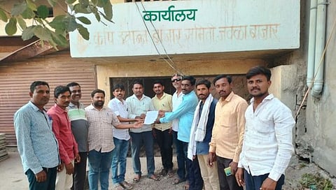 हिंगोली : मराठा आरक्षण आंदोलनाला समर्थन; जवळाबाजार बाजारपेठेतील आवक-जावक मंगळवारी बंद