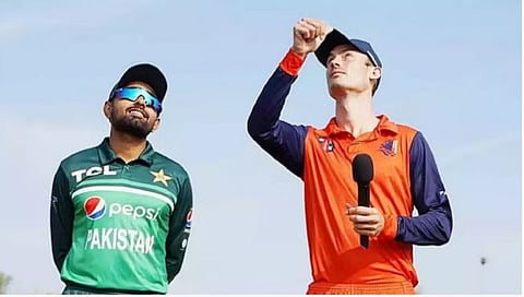 ICC ODI WC Ned vs Pak : नेदरलॅन्ड्सने टॉस जिंकला; पाकिस्तानची प्रथम फलंदाजी