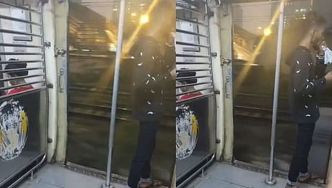 Drugs in Mumbai Local : महिल्या डब्यामध्ये तरुणाचे अंमली पदार्थाचे सेवन; सोशल मीडियावर संतापाची लाट