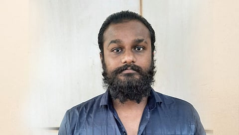 सांगली, सातारा जिल्ह्यातून तडीपार केलेला गुन्हेगार पोलिसांच्या ताब्यात