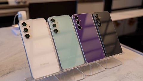 Samsung Galaxy S23 FE : दमदार फिचर्ससह सॅमसंगचा ‘हा’ स्मार्टफोन भारतात लॉन्च! जाणून घ्या फिचर्स