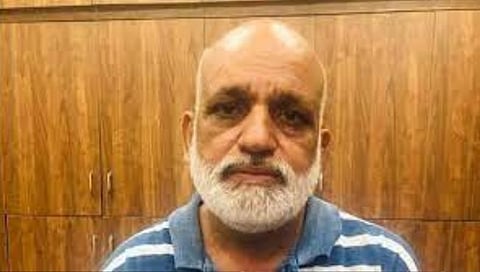 Crime News : पोलिस करत होते नौसैनिकाच्या मृत्यूचा तपास; तब्बल १९ वर्षांनंतर जिवंत सापडला