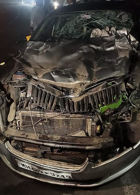 आयशर टेम्पोला मागून कार धडकली ; नगर-कल्याण महामार्गावर पुन्हा अपघात