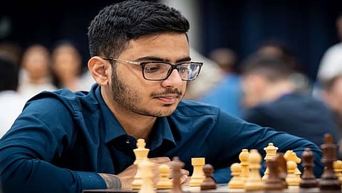 World Junior Rapid Chess Championship | नागपूरचा १७ वर्षीय रौनक साधवानी बनला वर्ल्ड ज्युनियर रॅपिड बुद्धिबळ चॅम्पियन