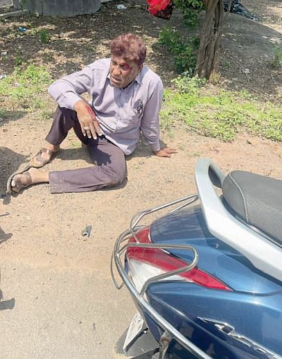 Crime news : अन् दुचाकी धडकल्याने चोरटा सापडला