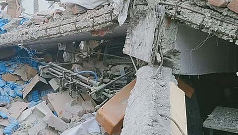 फटाक्यांच्या कारखान्यात भीषण स्फोट