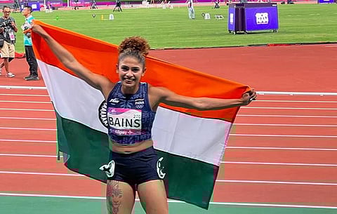 Asian Games 2023 : हरमिलन बेन्सची चंदेरी कामगिरी! महिलांच्या 800 मीटरमध्ये भारताला रौप्यपदक