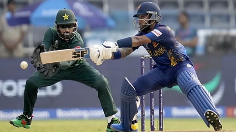 Mendis Admit in Hospital : झंझावाती शतकानंतर कुसल मेंडिस रुग्णालयात ॲडमिट, कारण…