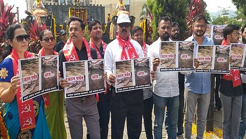 शेकाप, महाविकास आघडी पक्षाचे आंदोलन