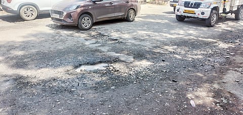 मारुंजी : अहो साहेब, पाऊस उघडला आता तरी रस्त्यांची दुरुस्ती करा!