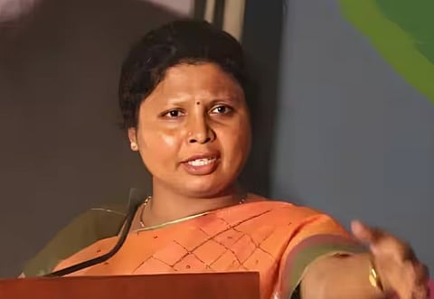 २०२४ मध्येही देवेंद्रजी मुख्यमंत्री होणार नाहीत; महाप्रबोधन यात्रेतून सुषमा अंधारे यांचा हल्लाबोल