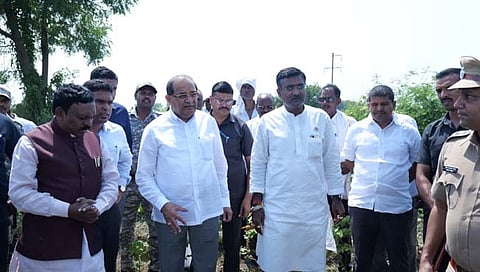 Radhakrishna Vikhe Patil: सोयाबीन, कापूस नुकसानीचे वास्तव्य पंचनाम्यातून मांडावे: राधाकृष्ण विखे-पाटील