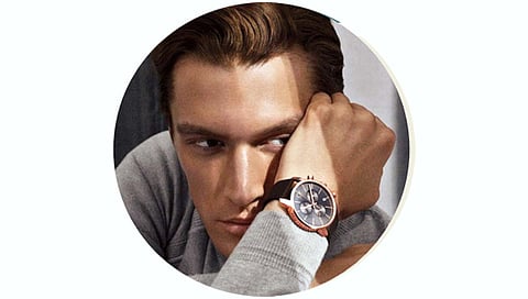 डाव्या हातावरच का बांधतात घड्याळ? जाणून घ्या