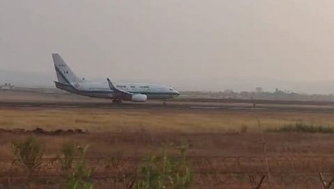 सिंधुदुर्ग : चिपी विमानतळावरील परतीचे विमान रद्द झाल्याने गोंधळ, मुंबईला जाणा-या प्रवाशांची गैरसोय