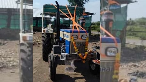 नाशिक : चाळीत लावलेला शेतकऱ्याचा ट्रॅक्टर चोरीला