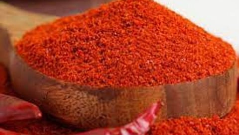 नाशिकमध्ये लाखोंचा रंगयुक्त मसाला, मिरची जप्त; दिवाळीत एफडीएची धडक कारवाई