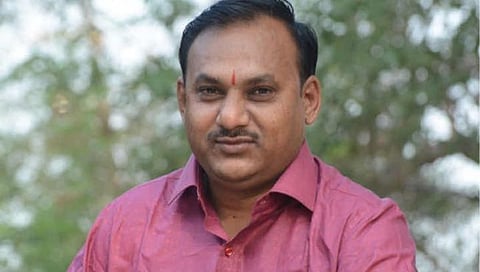 जळगाव : कामाचे आदेश नसताना बांधकाम पूर्णत्वास : दशरथ महाजन यांची तक्रार