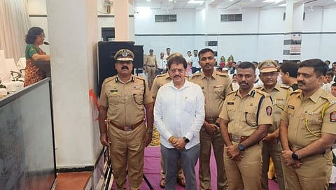 ‘एक कॅमेरा पोलिसांसाठी’चे आयजी बी.जी. शेखर यांच्या हस्ते लोकार्पण