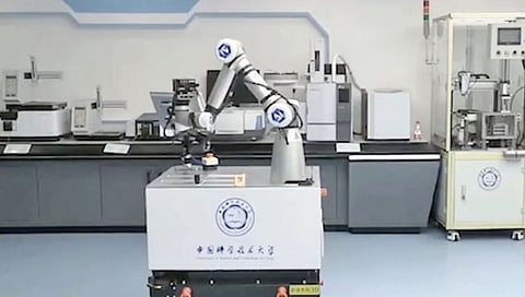 पाण्यातून ऑक्सिजन वेगळा करणार ‘रोबो-केमिस्ट’