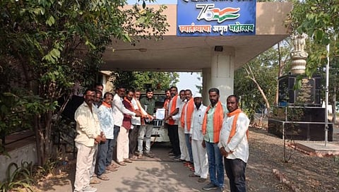 नाशिक : पीक विम्याची रक्कम शेतकऱ्यांच्या खात्यात वर्ग करण्याची मागणी