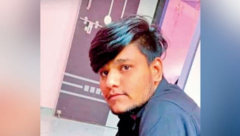 सांगलीत अपघातात तरुण ठार