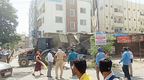 Pimpri News : अतिक्रमणांवरील कारवाई का थंडावली?