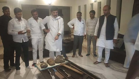 बीडमधील जाळपोळप्रकरणी दोषींवर कारवाई होणार: धनंजय मुंडे