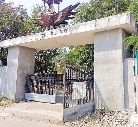 Pimpri News : मरणही झाले कठीण; अंत्यविधीला मिळेना पाणी!