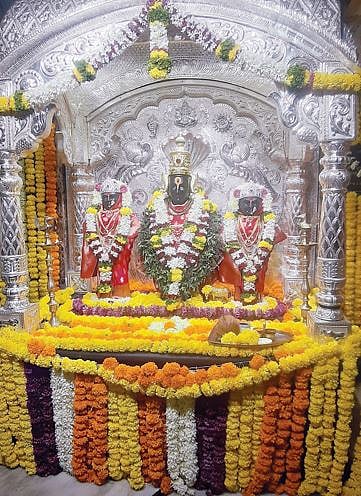 Pimpri News : धार्मिक संस्कार व परंपरेचे जतन करा! डॉ. किसन महाराज साखरे