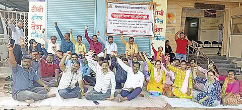 Pimpri News : आरोग्य कर्मचार्यांचा बेमुदत संप; क्षयरुग्ण सलाईनवर !