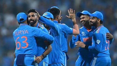 IND vs SA WC : द. आफ्रिकेविरुद्ध भारताच्या प्लेइंग 11 मध्ये होणार मोठा बदल? ‘या’ खेळाडूला मिळू शकते संधी