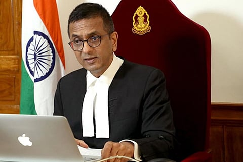 सुप्रीम कोर्टात ‘तारिख पे तारिख’ चालणार नाही ! न्यायमूर्ती चंद्रचूड भडकले !