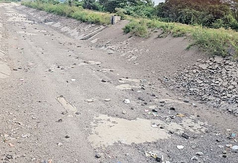 कुकडी कालव्यांची दुरवस्था; अस्तरीकरणाअभावी पाणीगळती