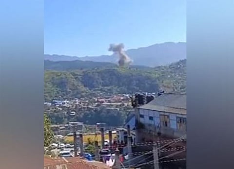 म्यानमारमध्ये लष्कराचा हवाई हल्ला, दोन हजारांहून अधिक लाेक भारतात आश्रयाला