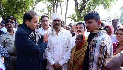 Nagpur News: कातलाबोडी येथील गोपालकाचा वाघाच्या हल्ल्यात मृत्यू: अनिल देशमुखांची जंगलात ५ किमी पायपीट