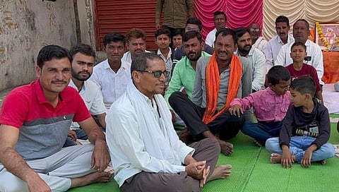 नांदेड : मांजरम मंडळात मराठा आरक्षणासाठी साखळी उपोषण, राजकीय नेत्यांना बंदी