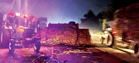 Pune : पाटस-कुसेगाव रस्ता अपघातप्रवण