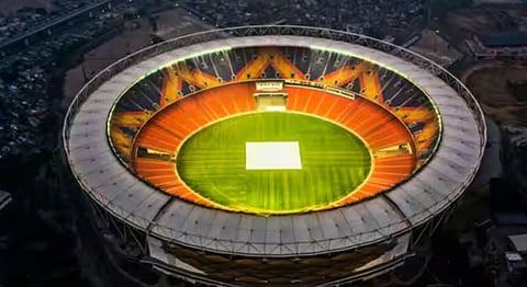 अहमदाबादच्या नरेंद्र मोदी स्टेडियममध्ये रविवार, १९ नोव्हेंबर २०२३ रोजी अंतिम सामन्यात भारताचा मुकाबलाऑस्ट्रेलियाची होणार आहे.