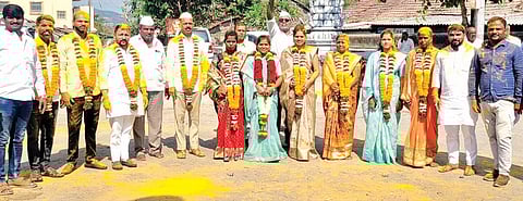 Pimpri News : राजकारणात संघर्ष, गावासाठी मात्र एकत्र !