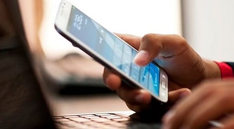 Pimpri News : अंगणवाडी सेविका स्मार्ट फोनच्या प्रतीक्षेत