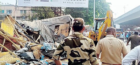 Pune News : सोलापूर रस्त्याने घेतला मोकळा श्वास