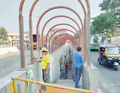 Pimpri News : वारंवार अपघात, तरीही भुयारी मार्गाचे काम कासवगतीने